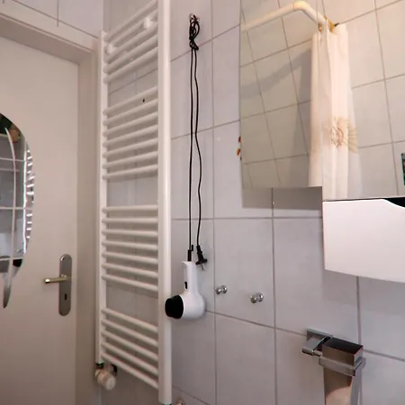 Charmante Finnhuette Mit Garten, Cleaning Included * Neubukow
