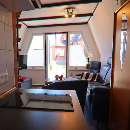 Ferienhaus Charmante Finnhuette Mit Garten, Cleaning Included *