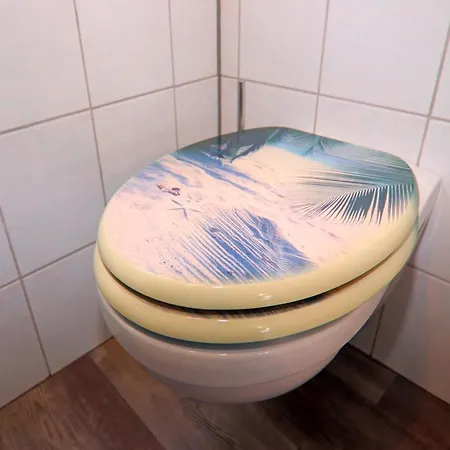 Charmante Finnhuette Mit Garten, Cleaning Included *